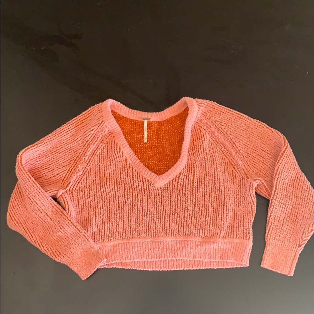 Free people chunky cropped v-neck sweater